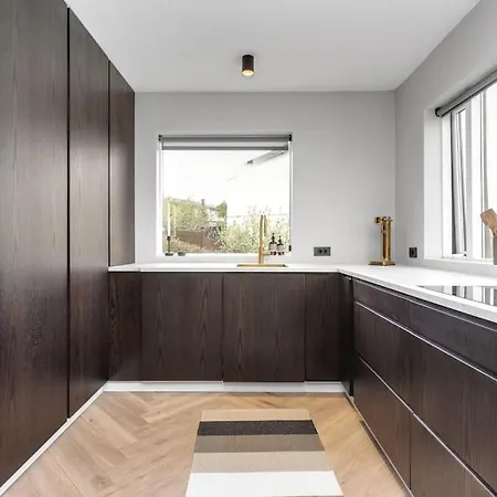 A Modern And Stylish Furnished House In Reykjavik Villa Exterior photo